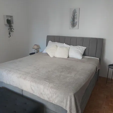 Lidija Lägenhet Trogir
