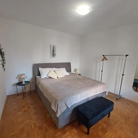 Lidija Apartment *