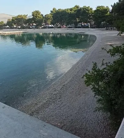 דירה Lidija